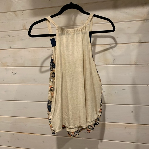 4/$30 Xhilaration | Floral Lace Tank - Picture 4 of 6